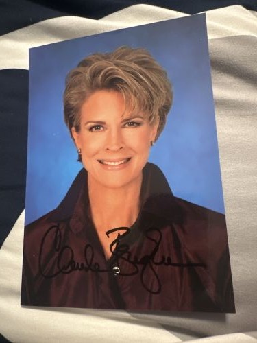 Candice Bergen autograph