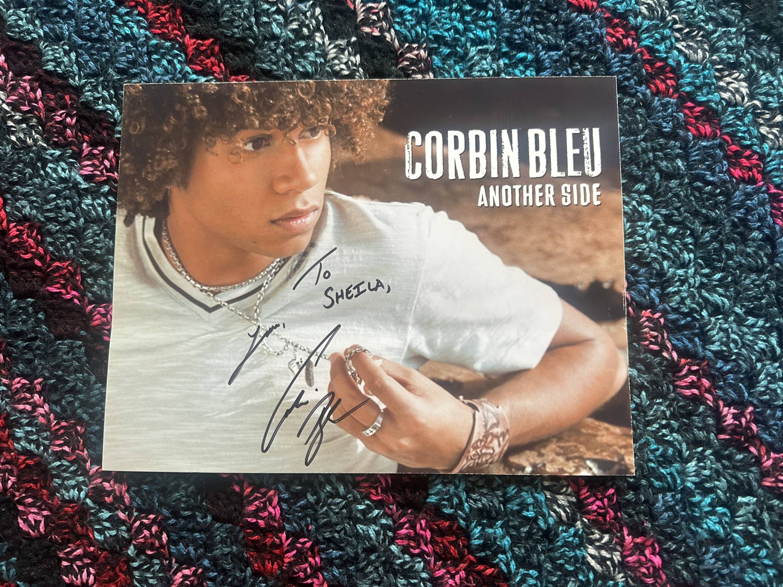 Corbin Bleu autograph