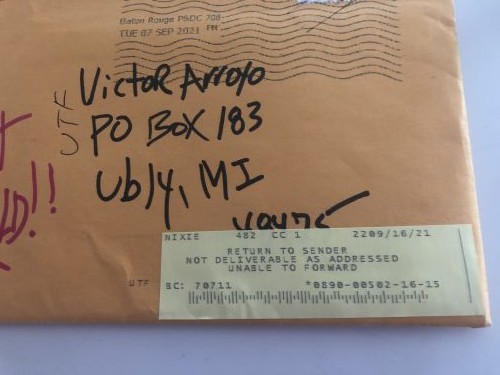 Victor Arroyo autograph