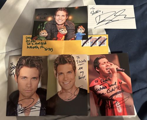 Drew Seeley autograph