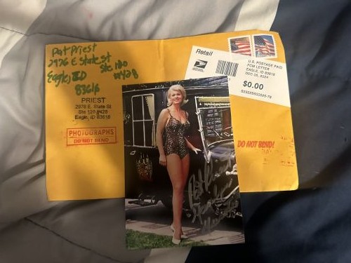 Pat Priest autograph